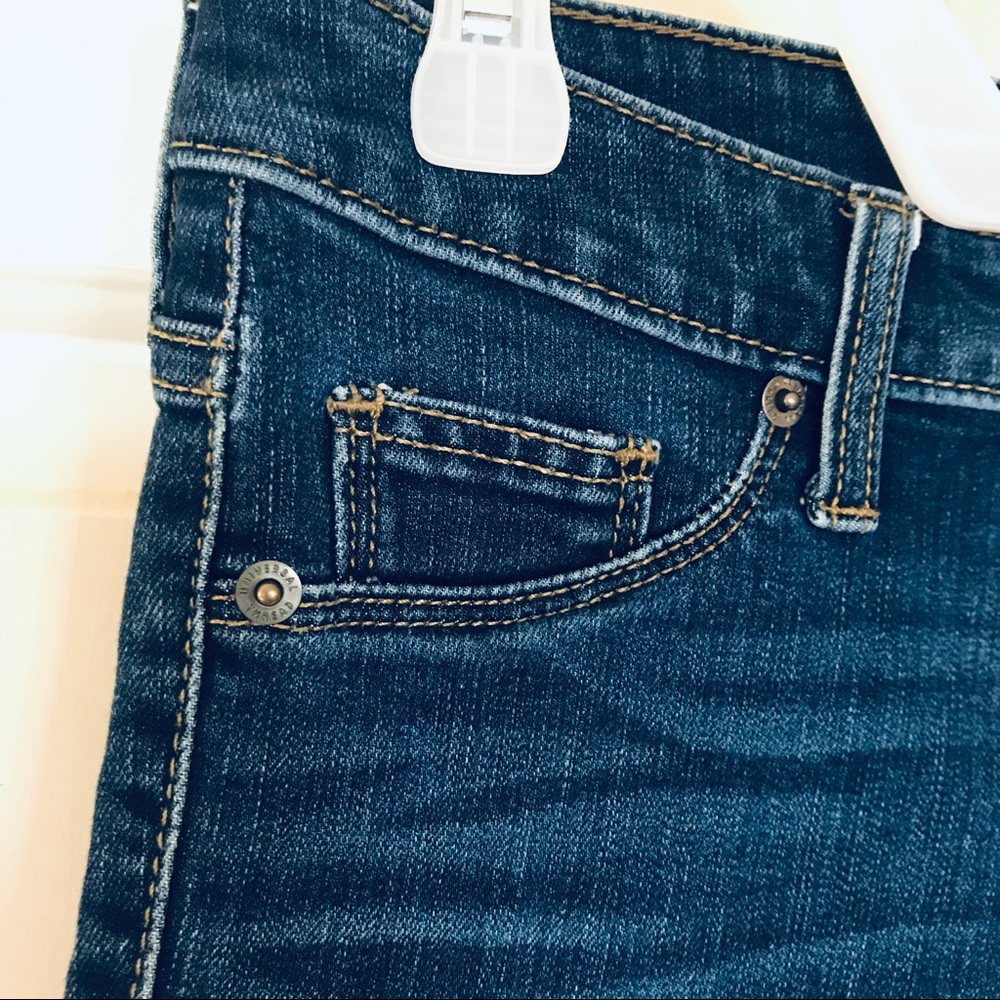 Universal thread (target brand) skinny jeans - Picture 3 of 4